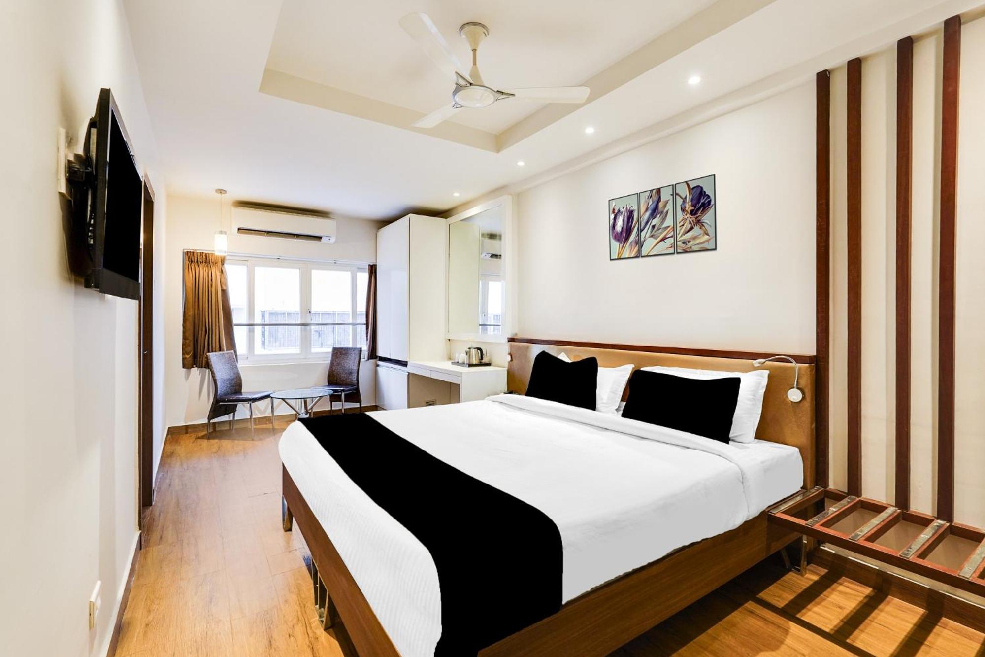 Super Townhouse Oak Kodambakkam Formerly Cine City Chennai Dış mekan fotoğraf